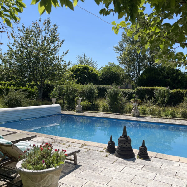 80a68f61ebd85200543ac706b02a5c6b