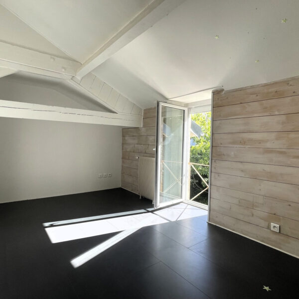 6455ad3e8a7cf724f5d074d8c995b0d1