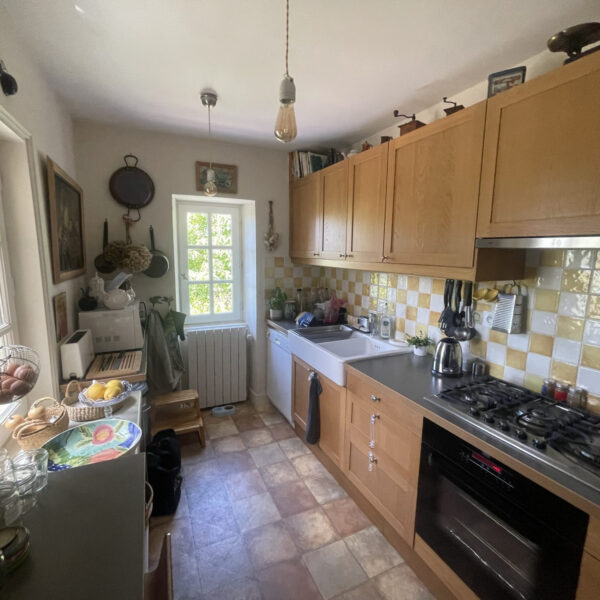 99b43063bd45ce00e6a7fe609d0c633f