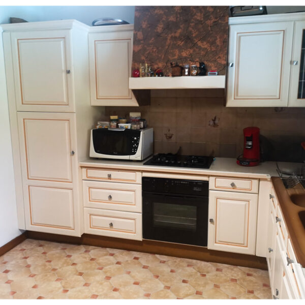 9b4a9c85d1a0bdaac4eb69e231fe3031