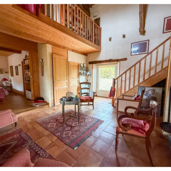 a659363a7425266d00d5a72b1a428129