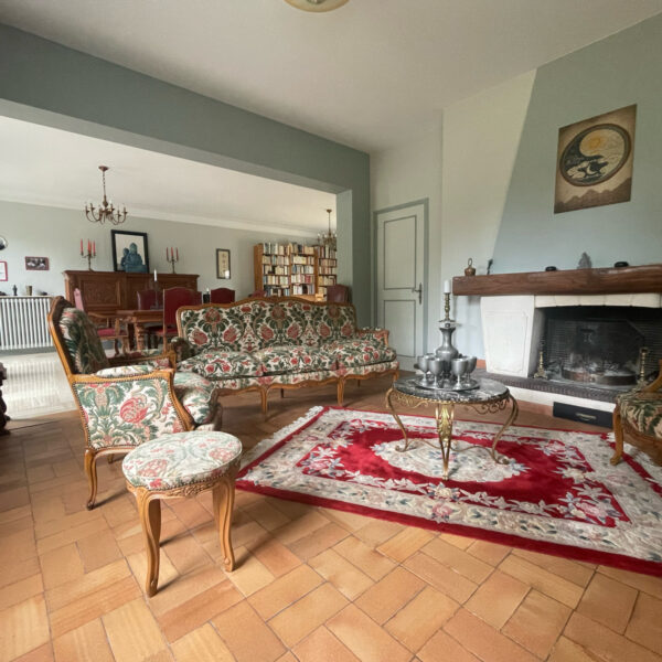 b0d774b9b1bdbdb7eeccc4d88e1aa31e