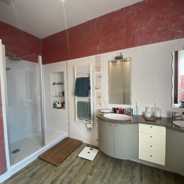 b35c27098f677d16f309a2c10f9ab940