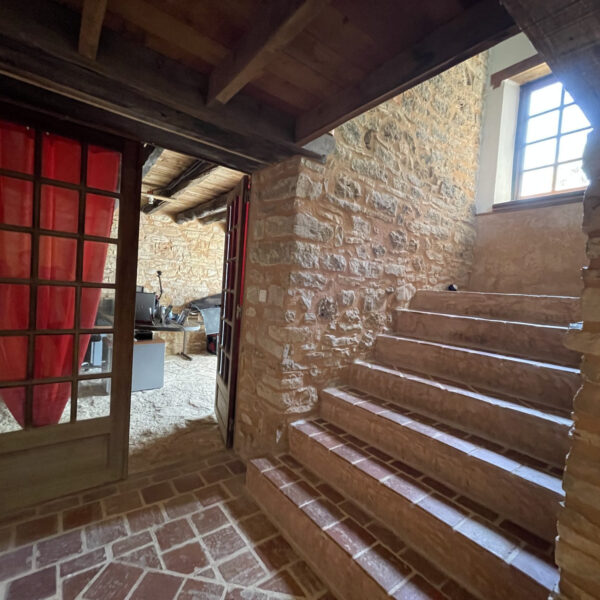 dd6dcc51bc1e58d59f4d99bd547ea6a3