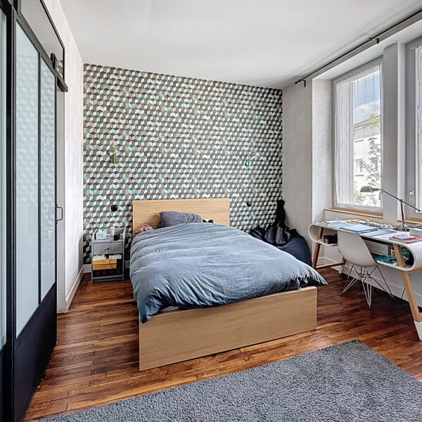 photo_05d6794c54f8547294f3ec58a9abf500