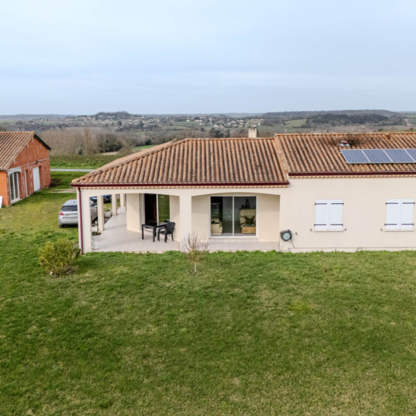 photo_5b3c4ebd028c6e3bef3e25e9d12b8166