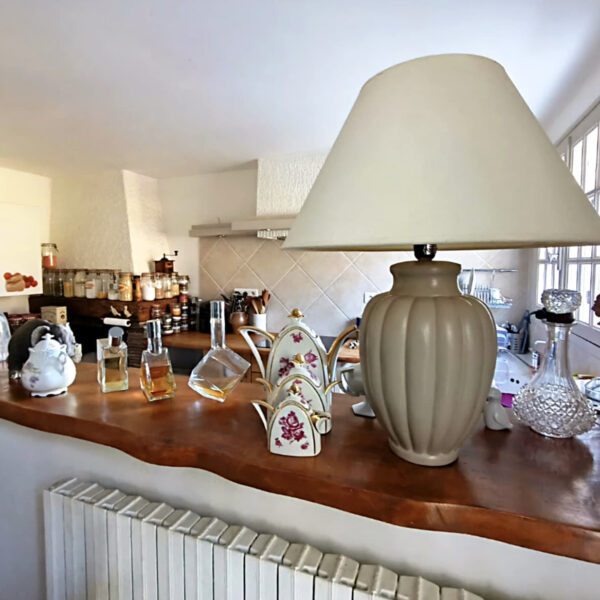 photo_67fc6a0b85a9cf6027c02299ec151a75