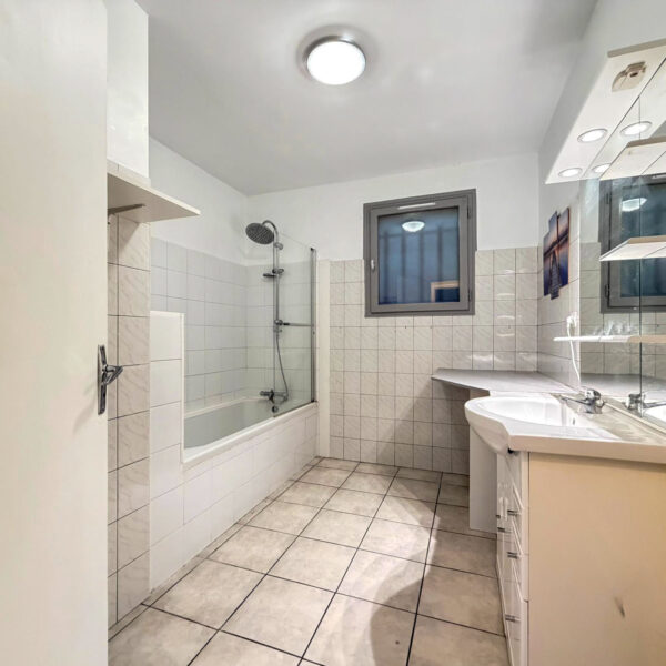 photo_693012b0cc9606869670150b1d9eb31c