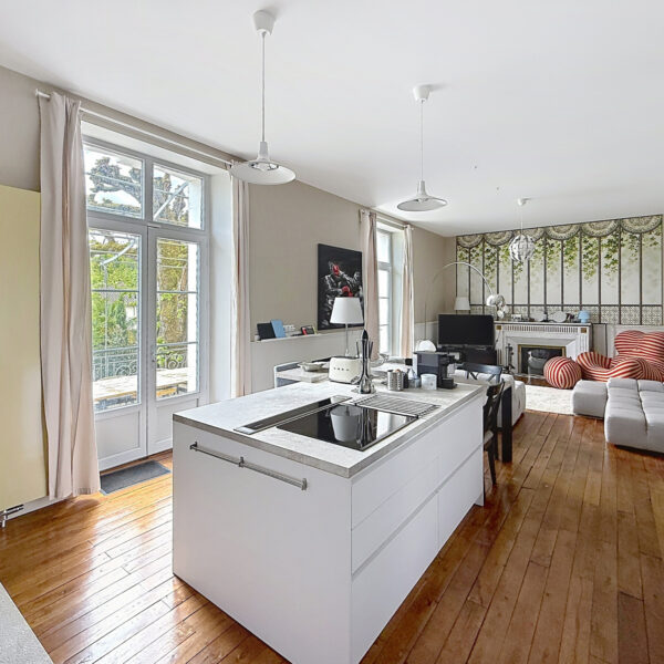 photo_ab07b64bf0060b5735d829cefc87e748