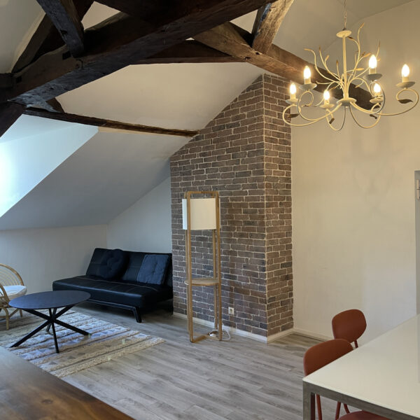 photo_dc06aa379987b7cf94dbc21688aea6a2