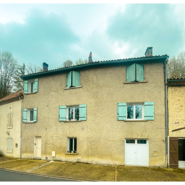 photo_e24ce000953832aec95ef3b36fad4f1d